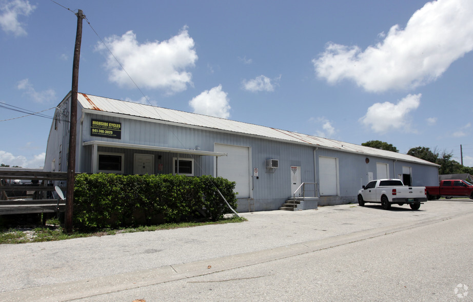 715 E 5th St, Bradenton, FL for sale - Building Photo - Image 2 of 10