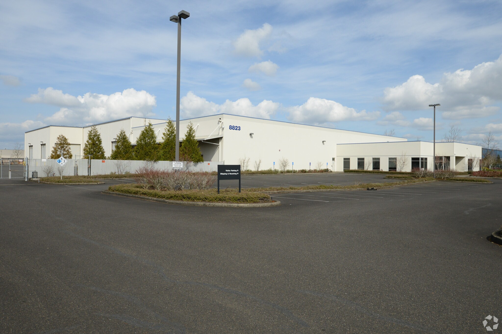 8823 N Harborgate St, Portland, OR for sale Primary Photo- Image 1 of 1