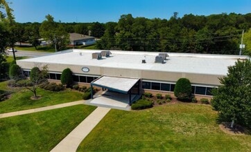 1005 Beau Terre Dr, Bentonville, AR for lease Interior Photo- Image 1 of 10