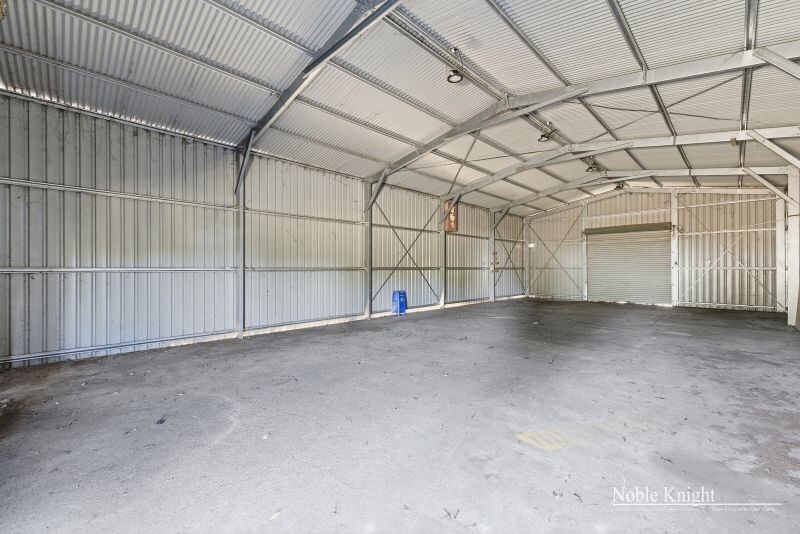 189 Monbulk Rd, Silvan for lease Interior Photo- Image 1 of 3