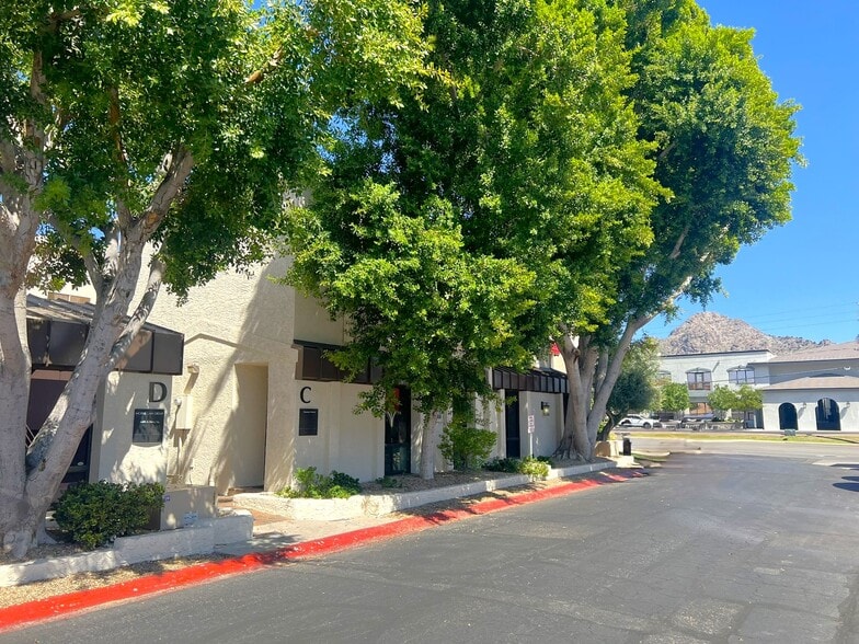 7220 N 16th St, Phoenix, AZ for lease - Primary Photo - Image 1 of 7