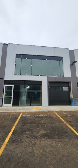 595 Hanlon Creek Blvd, Guelph, ON for lease - Building Photo - Image 1 of 5