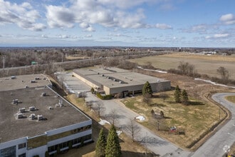 22000 Av Clark-Graham, Baie-d'urfe, QC - AERIAL  map view