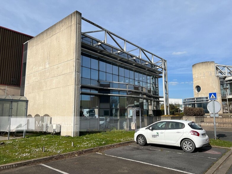 Route Principale Du Port, Gennevilliers for lease - Building Photo - Image 3 of 8