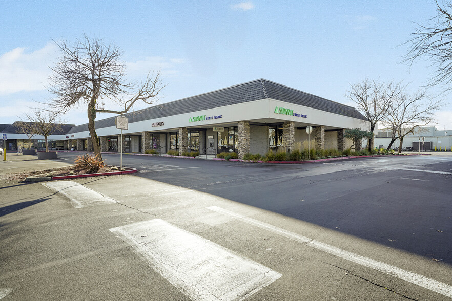 15-190 Raleys Towne Ctr, Rohnert Park, CA for lease - Building Photo - Image 3 of 4