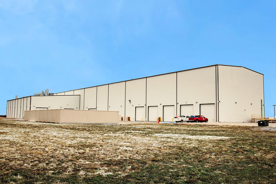 200 Industrial Blvd, Elgin, OK for sale - Building Photo - Image 2 of 8