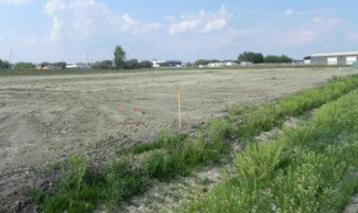 More details for 5384 Len Thompson Dr, Lacombe, AB - Land for Sale