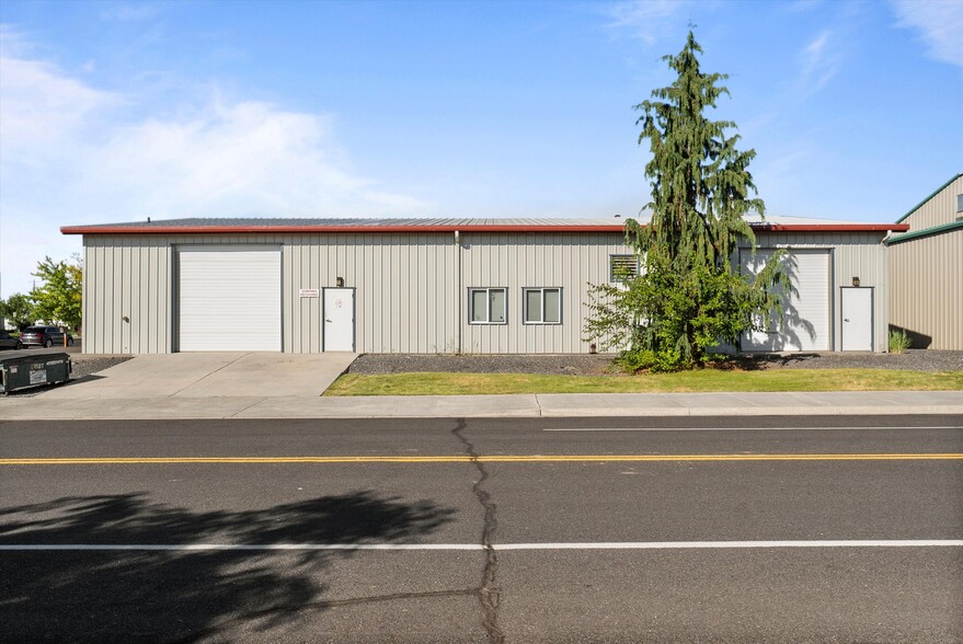720 E 3rd Ave, Moses Lake, WA for sale - Building Photo - Image 3 of 40