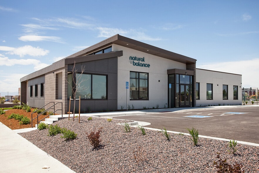 2950 Havana St, Denver, CO for sale - Building Photo - Image 2 of 11