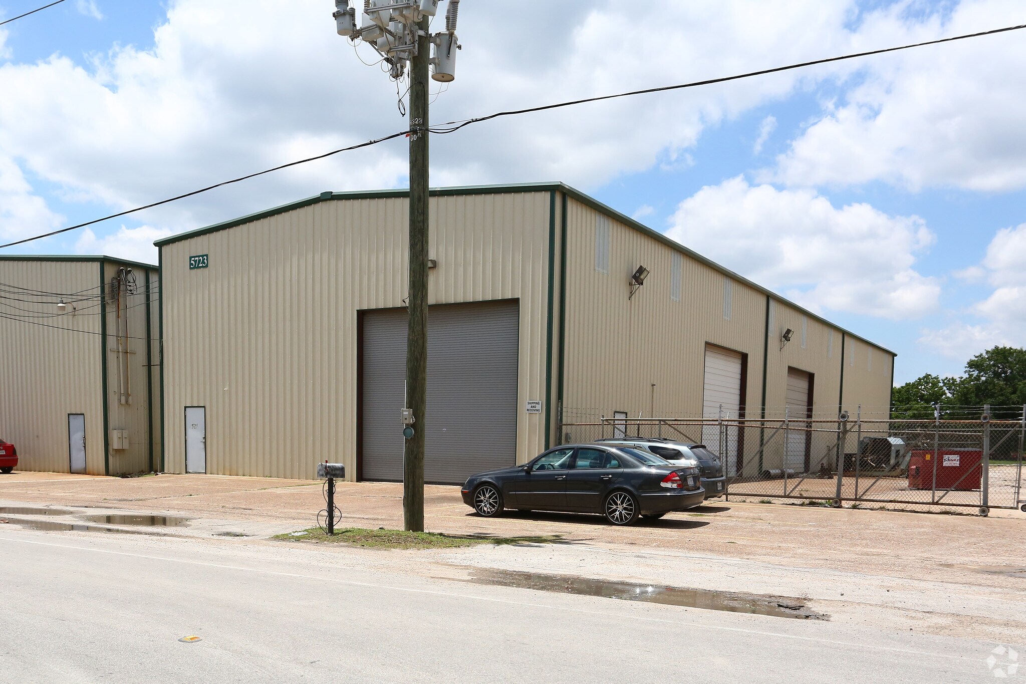 5723 Cunningham Rd, Houston, TX for sale Primary Photo- Image 1 of 1