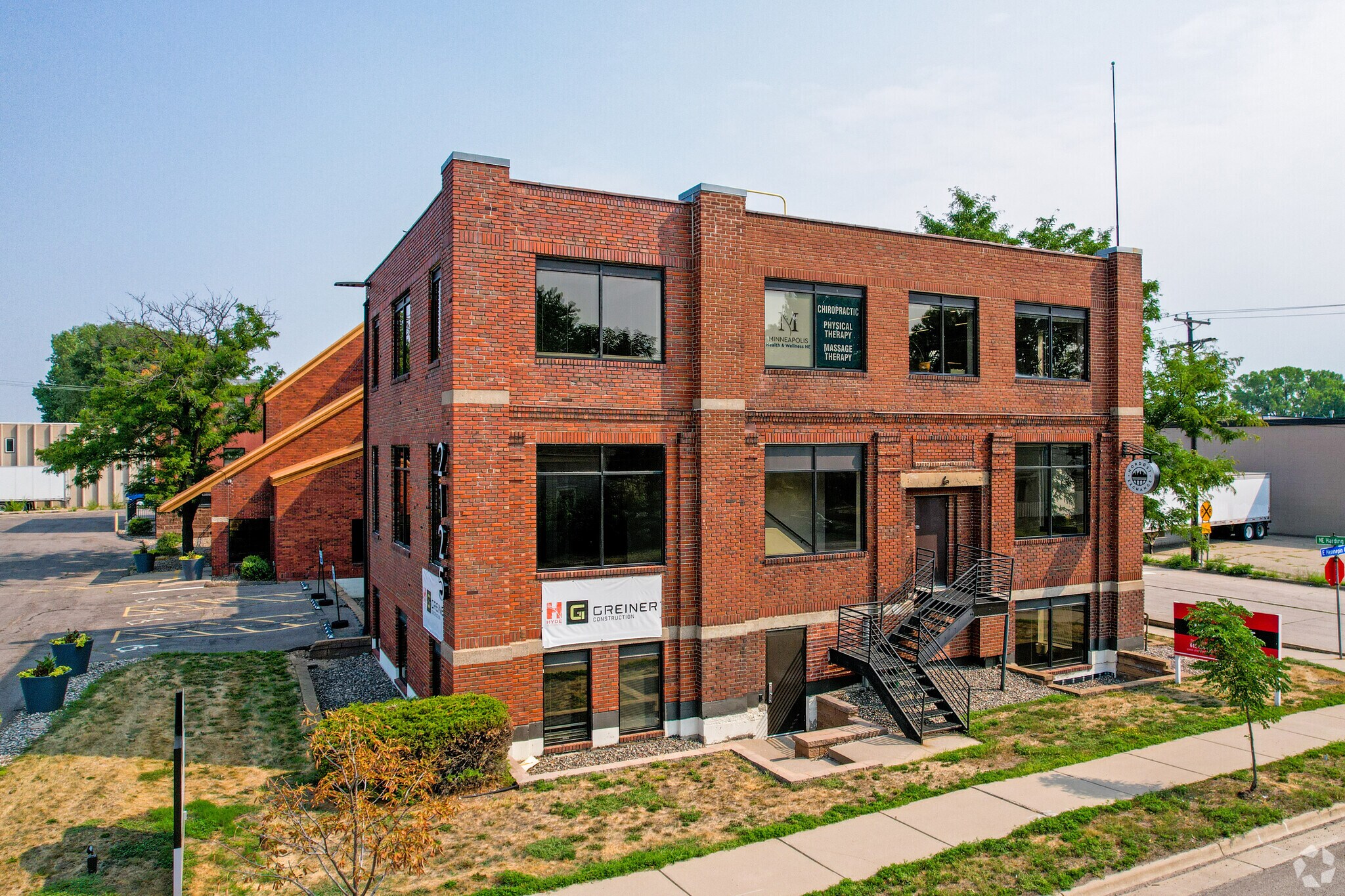 2125 Hennepin Ave E, Minneapolis, MN 55413 - Nordost Exchange | LoopNet.com