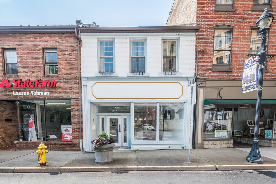 39 W Main St, Uniontown, PA for sale - Building Photo - Image 1 of 1