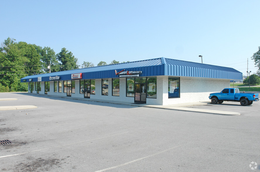 3416 Tom Austin Hwy, Springfield, TN for sale - Building Photo - Image 1 of 1