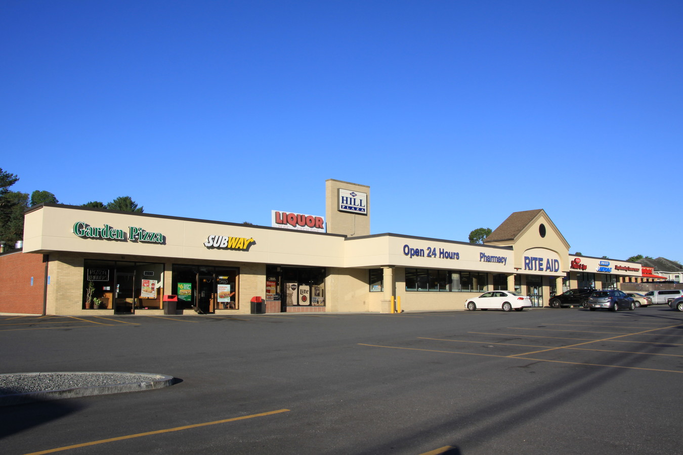 92104 Prospect St, Milford, MA 01757