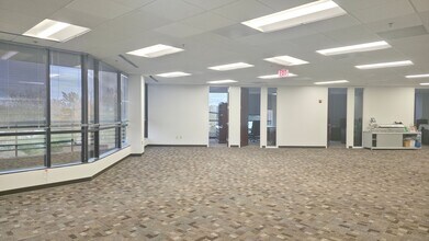 2675 Breckinridge Blvd, Duluth, GA for lease Interior Photo- Image 2 of 8