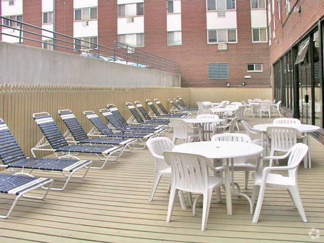 5511 W National Ave, Milwaukee, WI for sale - Building Photo - Image 3 of 12