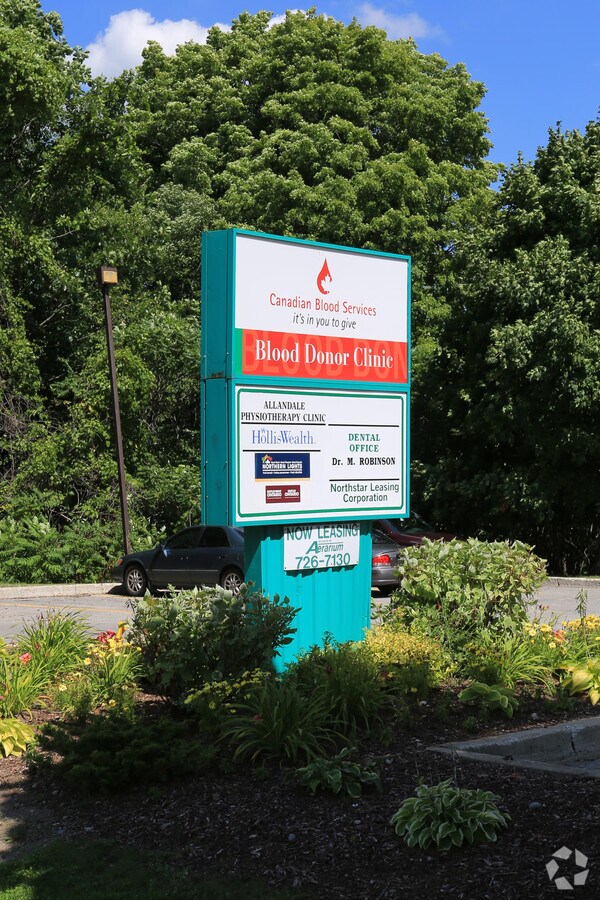 231 Bayview Dr, Barrie, ON L4N 4Y5 Office for Lease