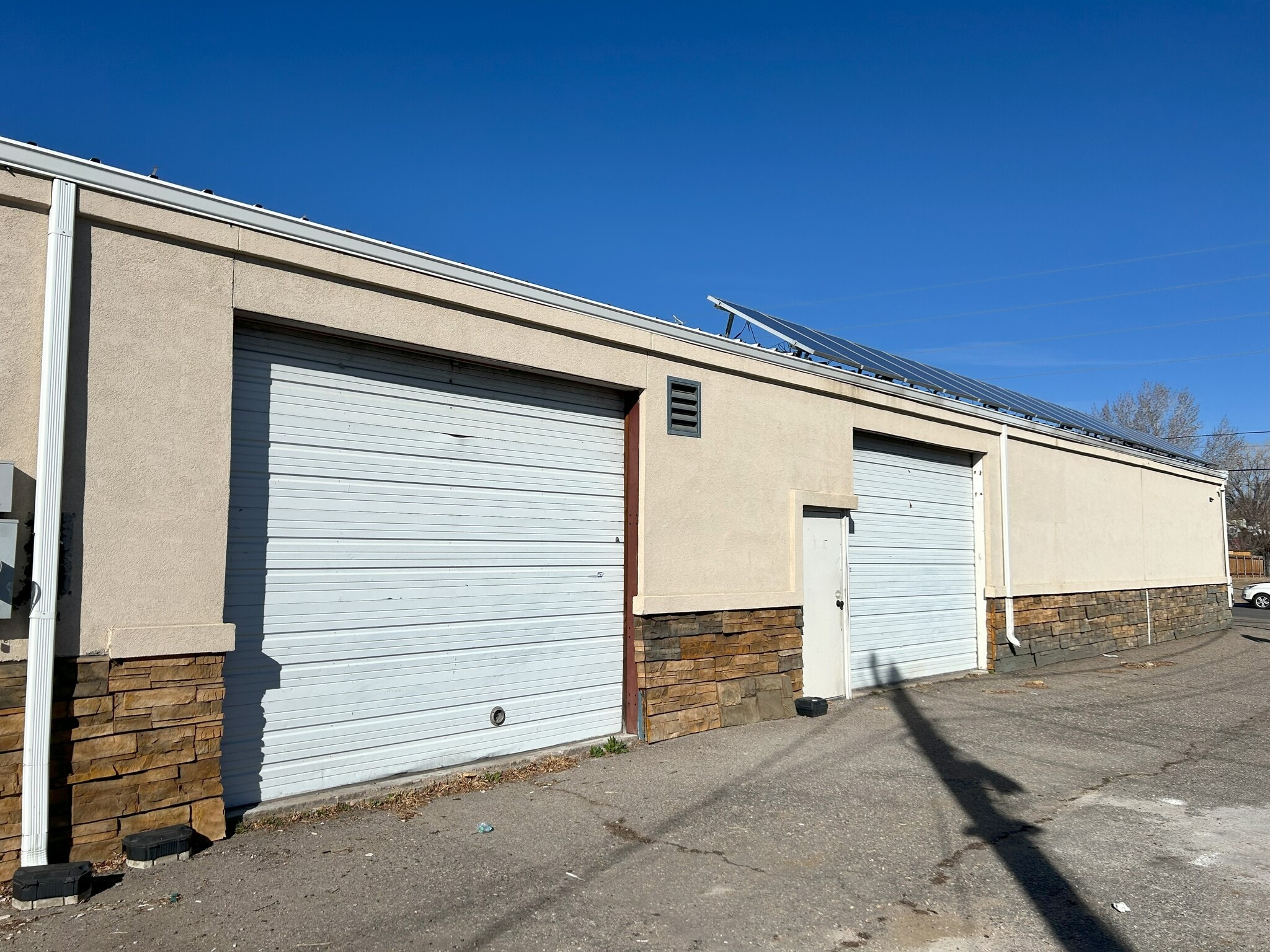 3455 S Eliot St, Sheridan, CO for lease Primary Photo- Image 1 of 9