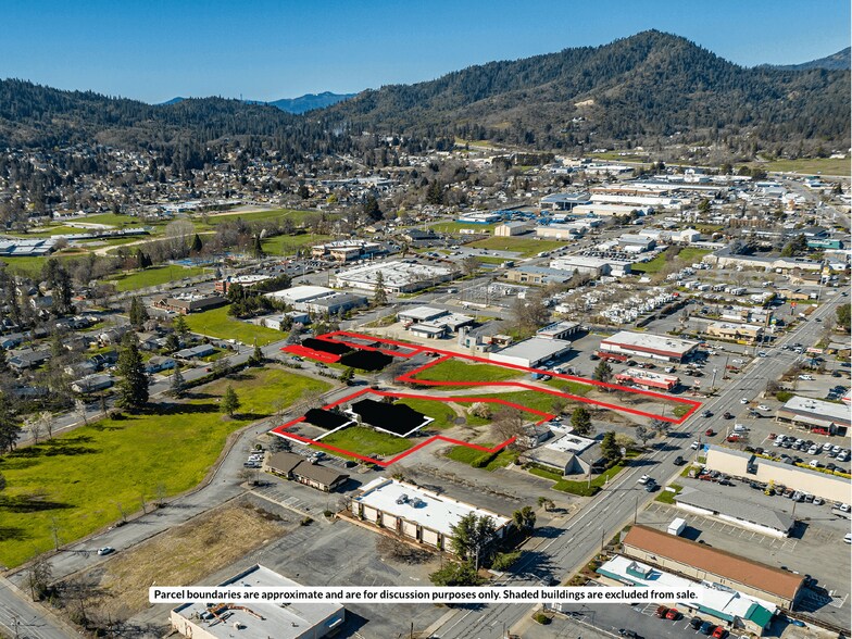 1632 NW 6th St, Grants Pass, OR for sale - Primary Photo - Image 1 of 1