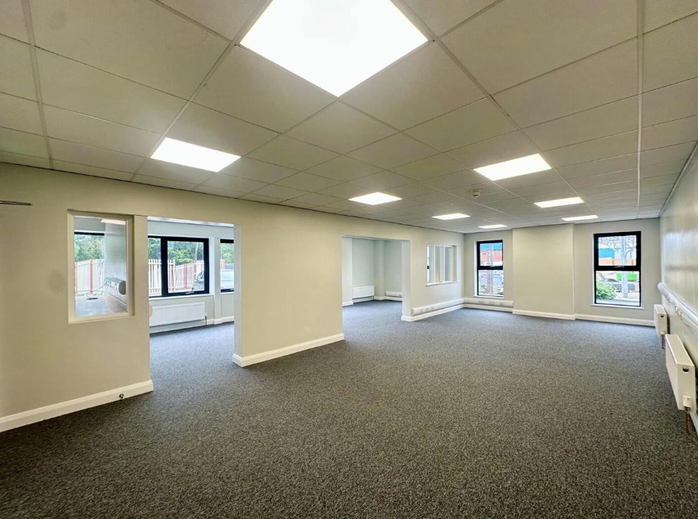 72 Cathedral Rd, Armagh for lease Interior Photo- Image 1 of 7