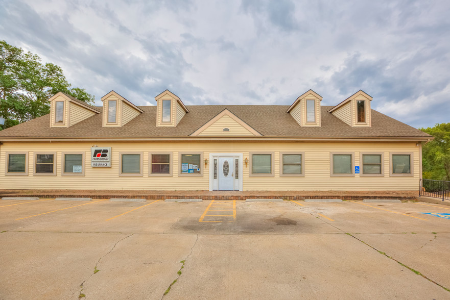 7 NW 72nd St, Gladstone, MO for lease - Primary Photo - Image 1 of 7