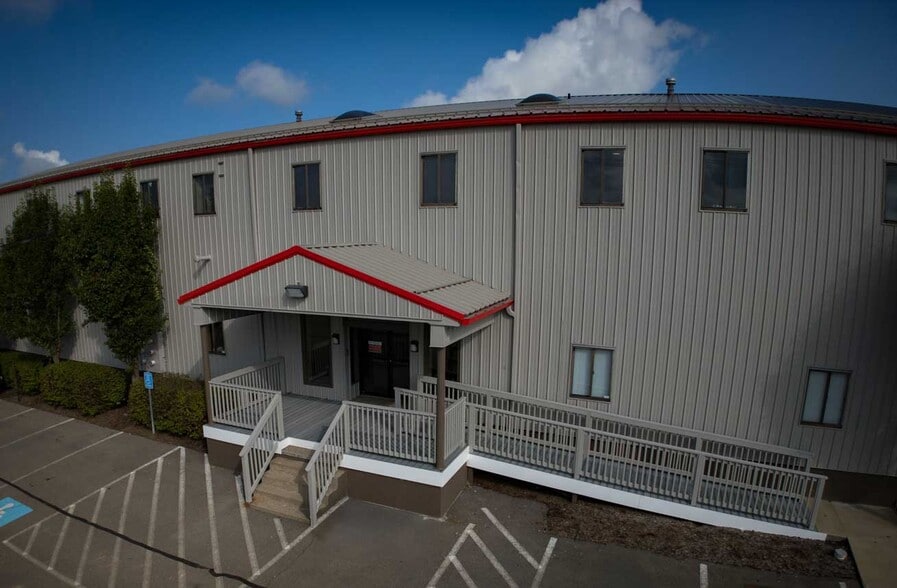 129 McCarrell Ln, Zelienople, PA for lease - Building Photo - Image 1 of 5