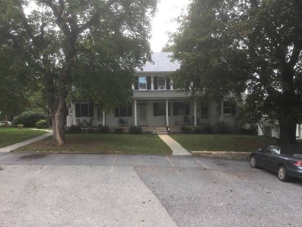 1775 Euclid Dr, Lancaster, PA for sale - Primary Photo - Image 1 of 1