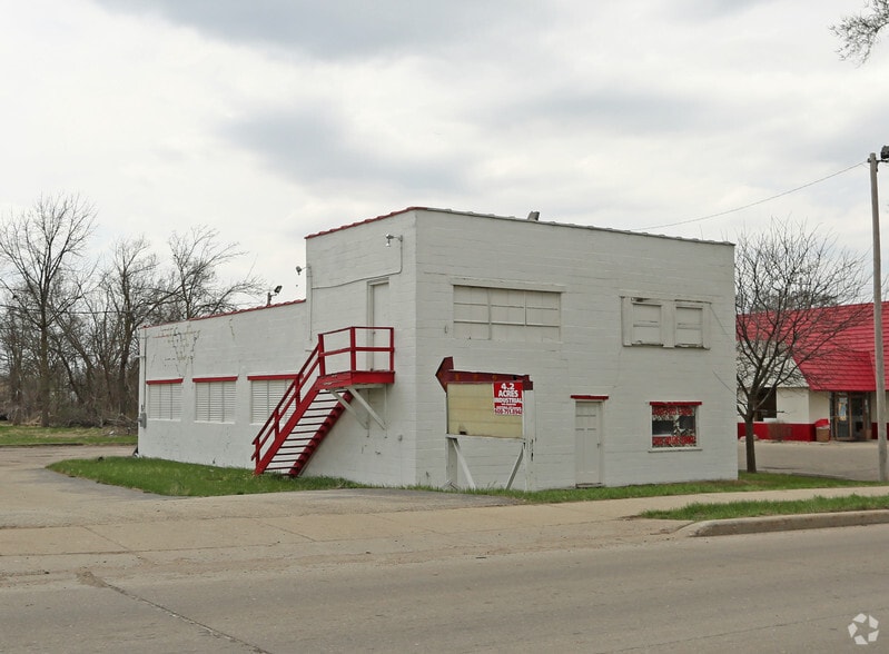 1610 Cranston Rd, Beloit, WI for sale - Primary Photo - Image 1 of 1