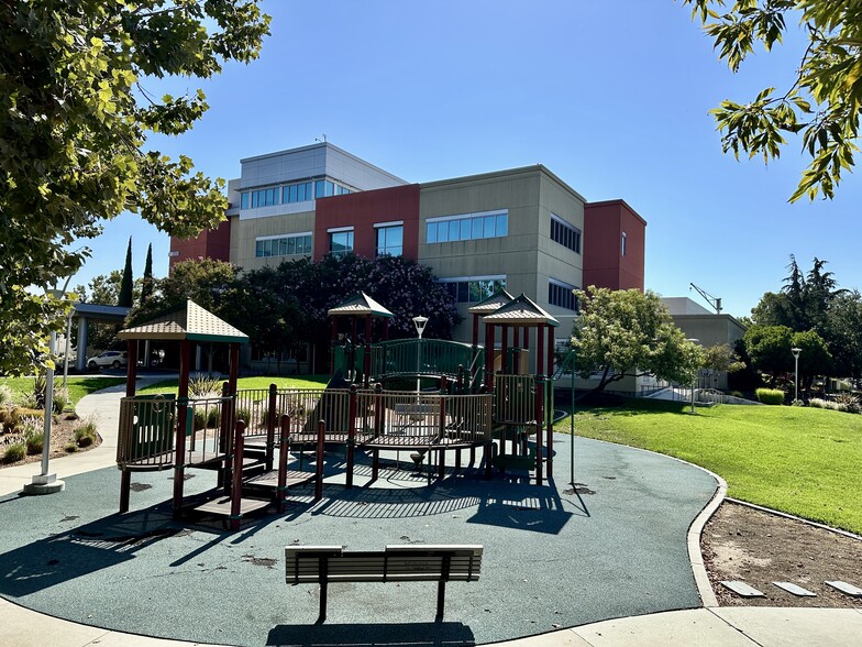 200 Jose Figueres Ave, San Jose, CA for sale - Building Photo - Image 3 of 8