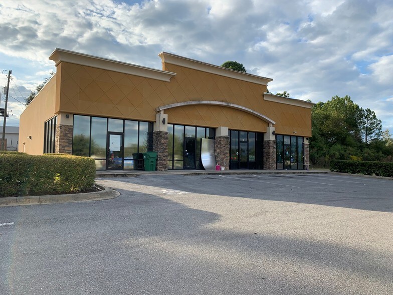 1691 Main St, Chipley, FL, 32428 Retail Space For Lease
