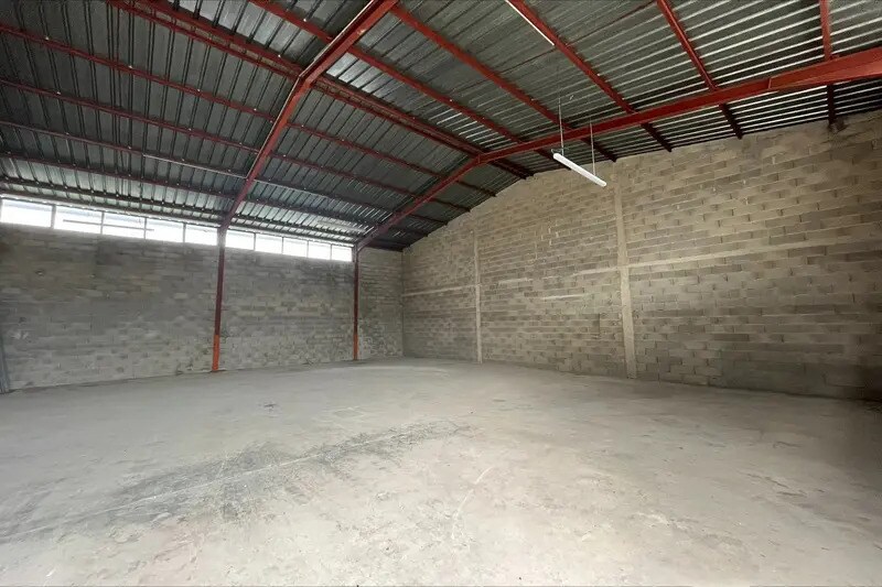 Flex in Montpellier for lease - Interior Photo - Image 2 of 3