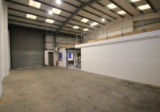 Pattenden Ln, Tonbridge for lease Interior Photo- Image 1 of 2