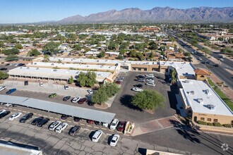 899 N Wilmot Rd, Tucson, AZ - Aerial  map view - Image1