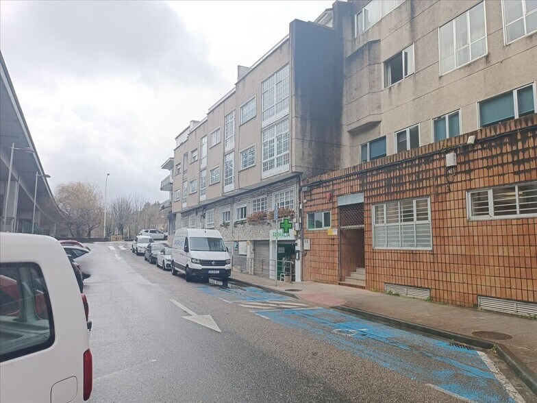 Retail in Pontevedra for sale - Building Photo - Image 2 of 33