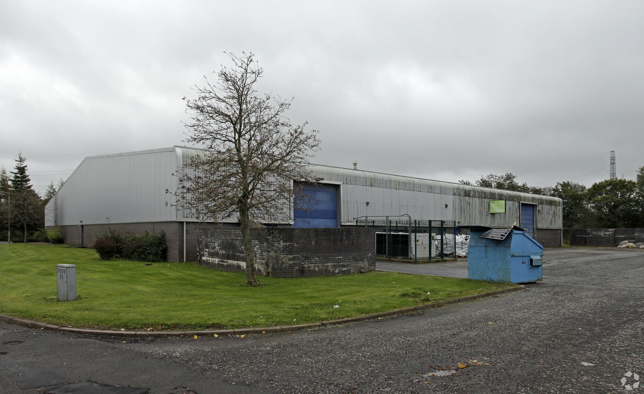 6-8 Bessemer Dr, East Kilbride for sale Primary Photo- Image 1 of 1