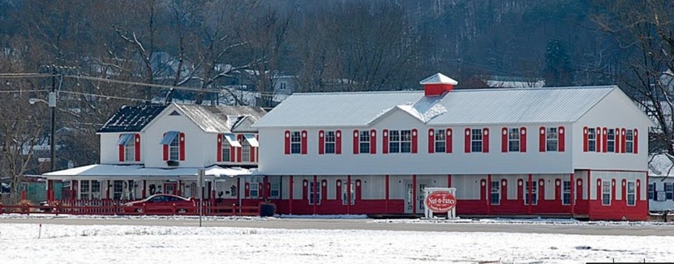 217 Babcock St, Tellico Plains, TN for sale - Primary Photo - Image 1 of 1