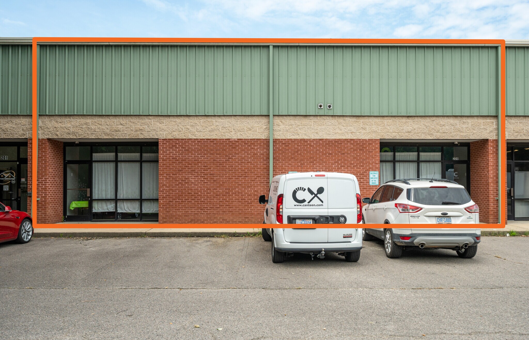 200-225 Commercial Ct, Sanford, NC for lease Building Photo- Image 1 of 14