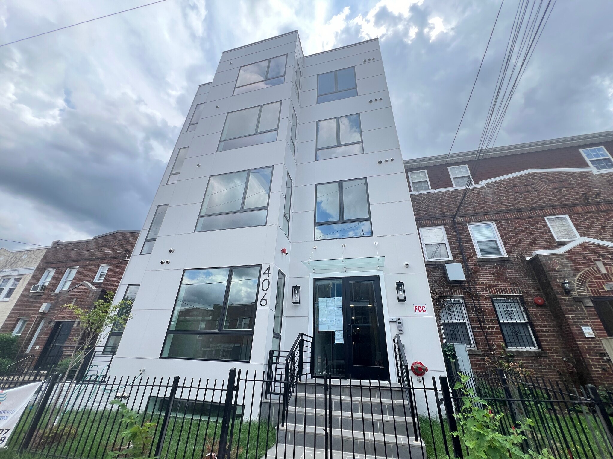 406 Kennedy St NW, Washington, DC for sale Primary Photo- Image 1 of 1
