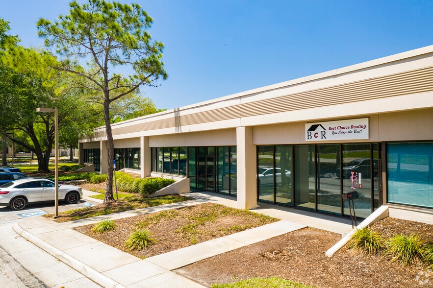 3102 Cherry Palm Dr, Tampa, FL for lease - Building Photo - Image 2 of 17