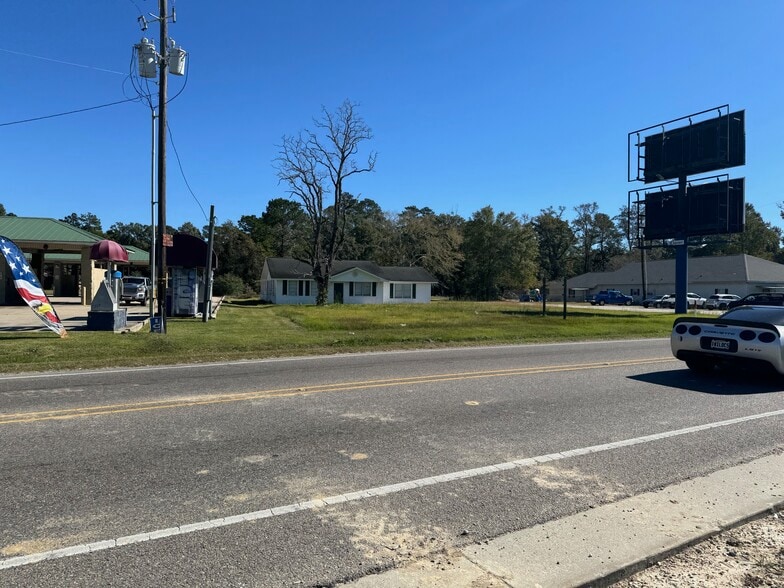 27370 Walker Rd S, Walker, LA for sale - Building Photo - Image 2 of 3