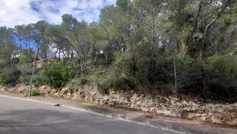 Carrer Miranda, Sant Pere de Ribes, Barcelona for sale - Building Photo - Image 3 of 3