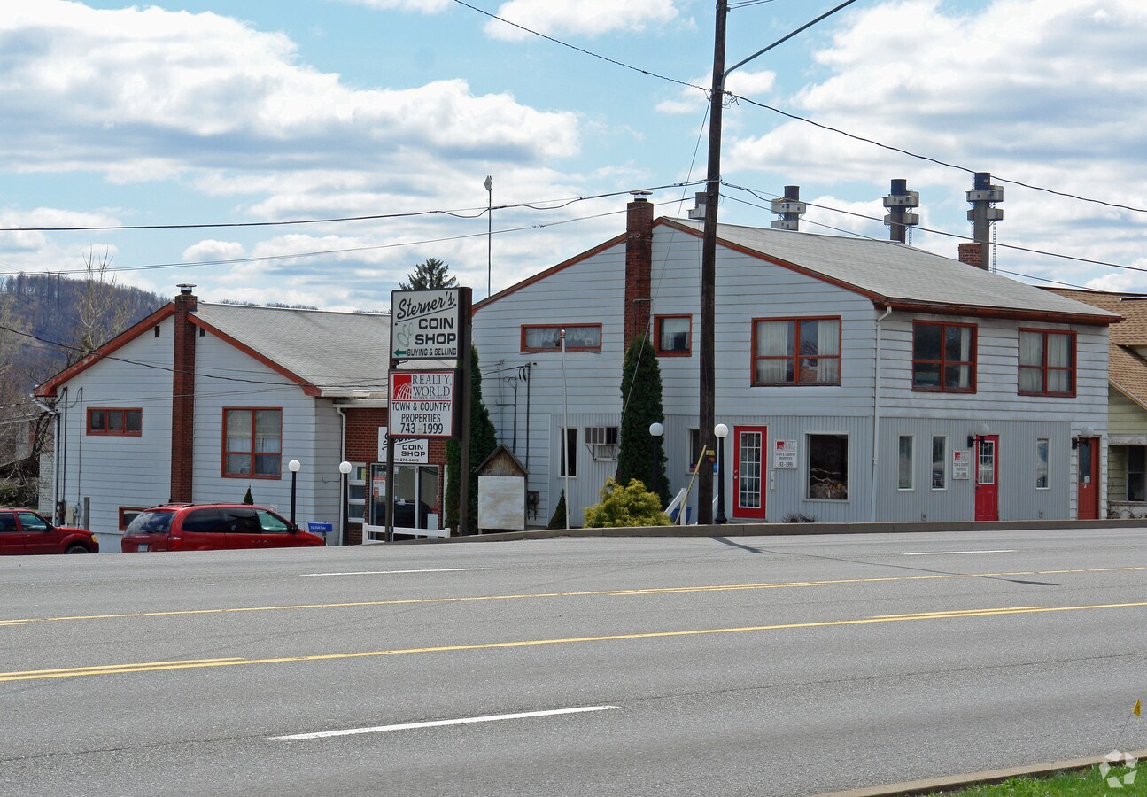 2854 N Susquehanna Trl, Shamokin Dam, PA 17876