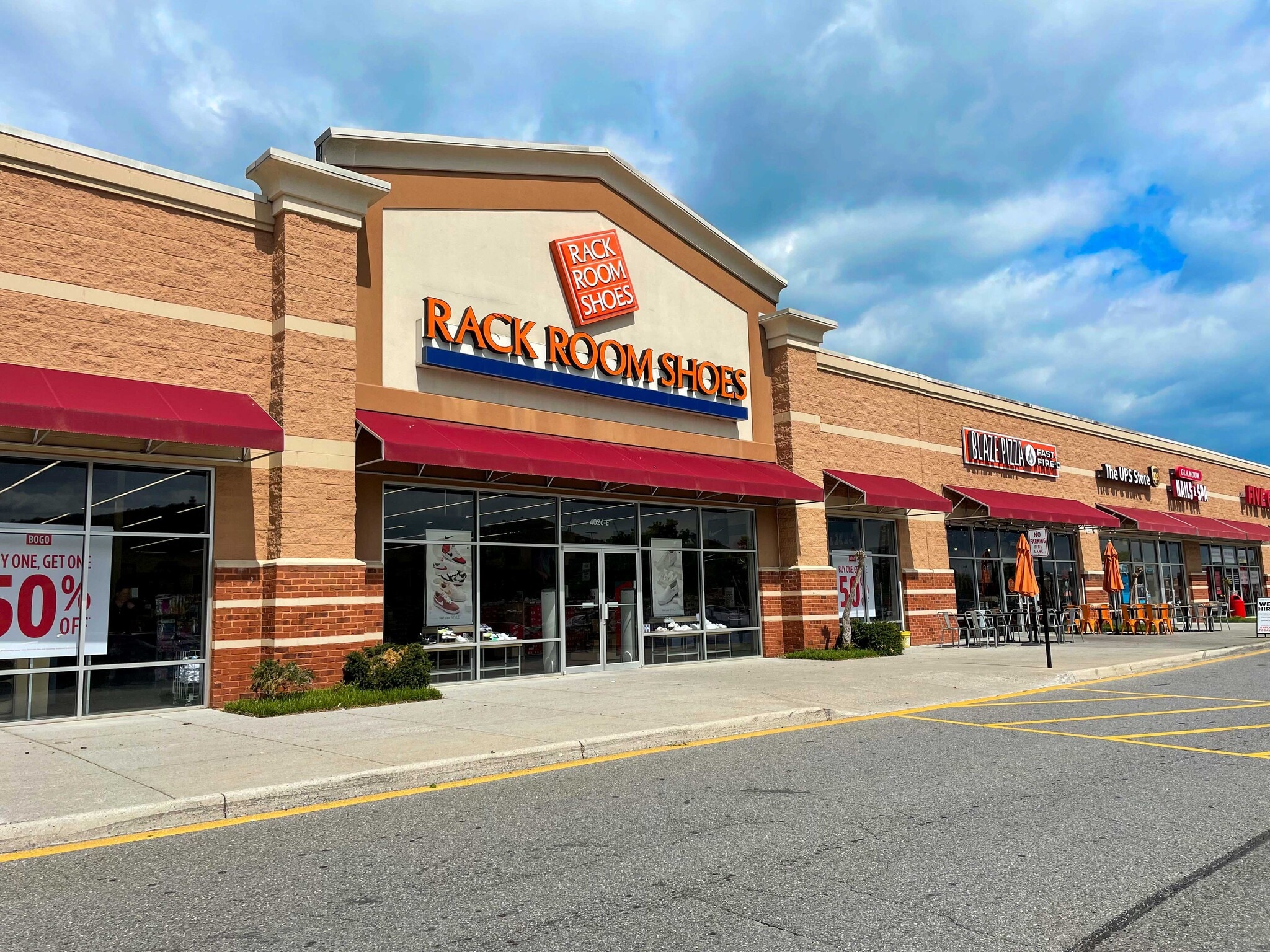 4040 Wards Rd, Lynchburg, VA for lease Building Photo- Image 1 of 5