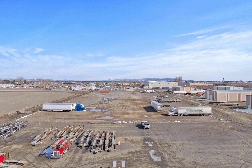 2404 S Hayden Rd, Airway Heights, WA for sale - Building Photo - Image 3 of 6