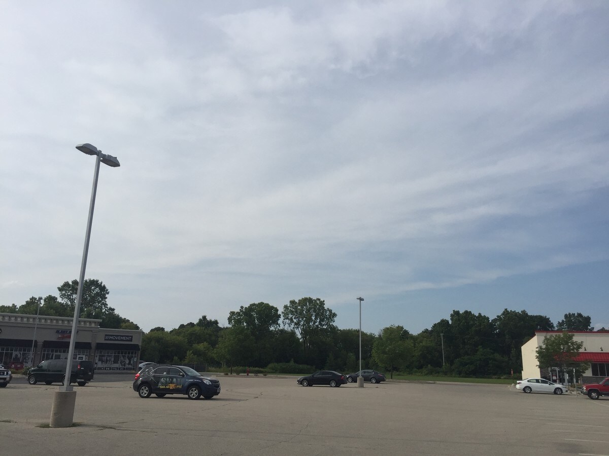 N Bluemound Dr, Appleton, WI 54914