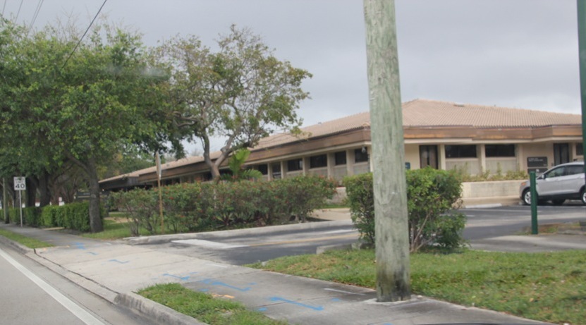 4000 Sheridan St, Hollywood, FL for lease - Building Photo - Image 1 of 3