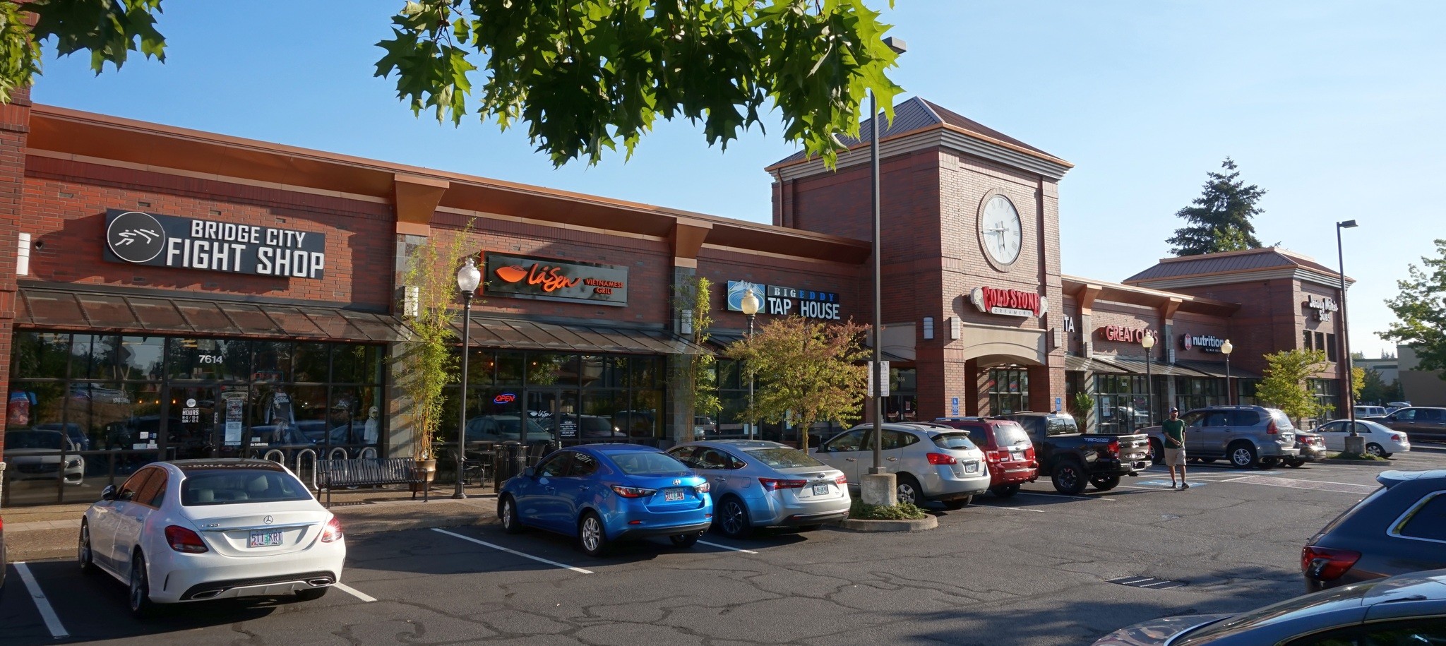 7550-7700 SW Nyberg Rd, Tualatin, OR for lease Building Photo- Image 1 of 9