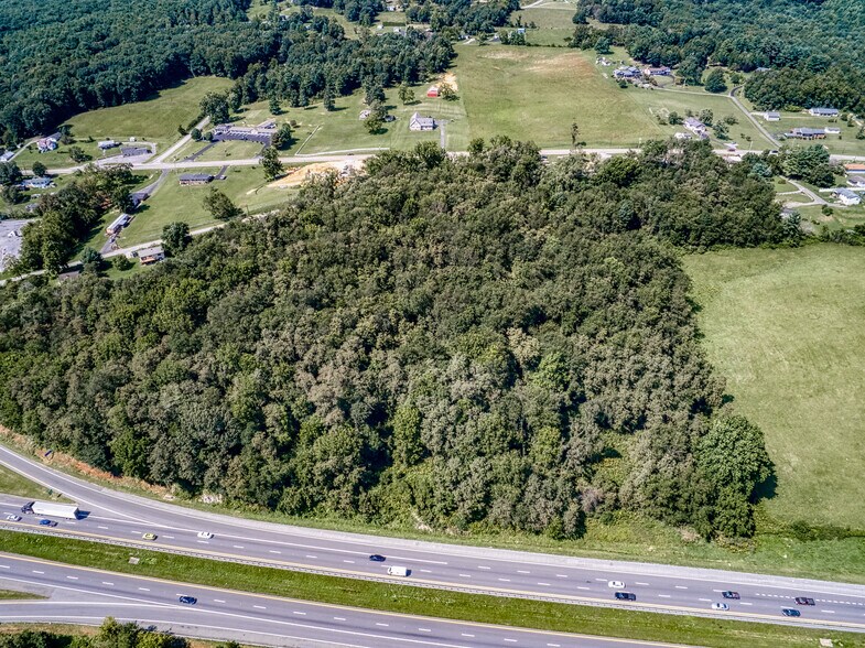 Tbd E Lee Hwy, Max Meadows, VA 24360