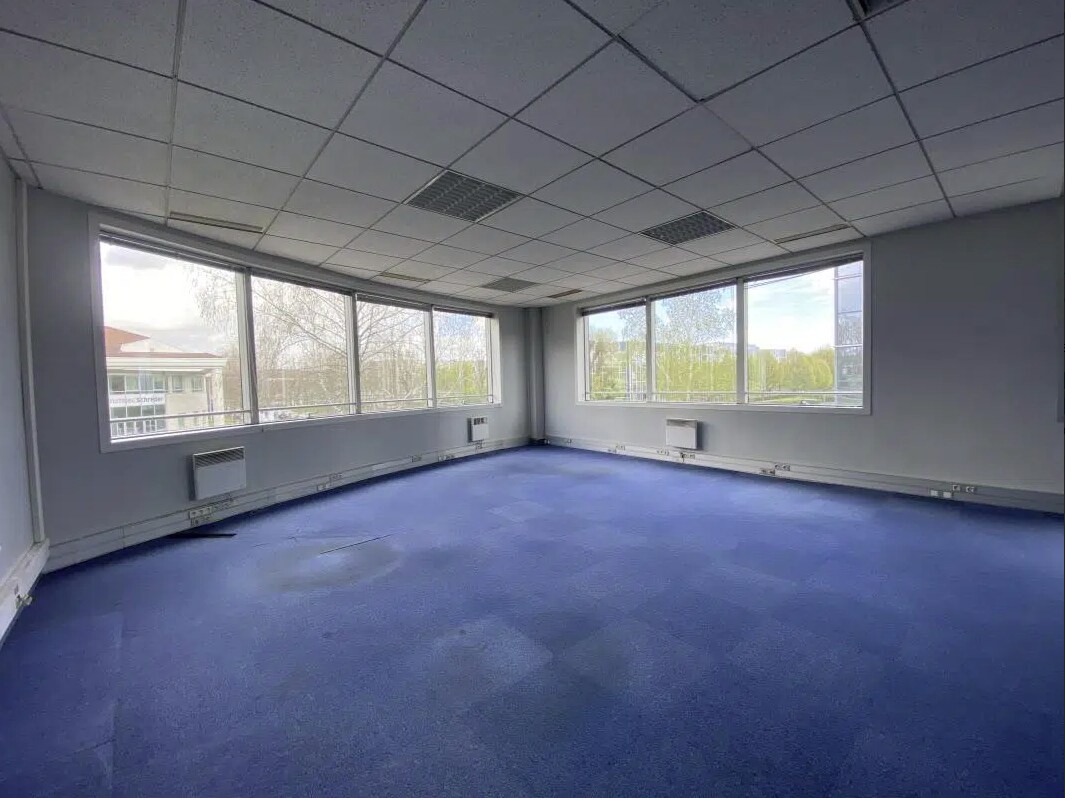 47 Allée Des Impressionnistes, Villepinte, SSD 93420 - Unit 9-10-11-12 -  - Interior Photo - Image 1 of 6