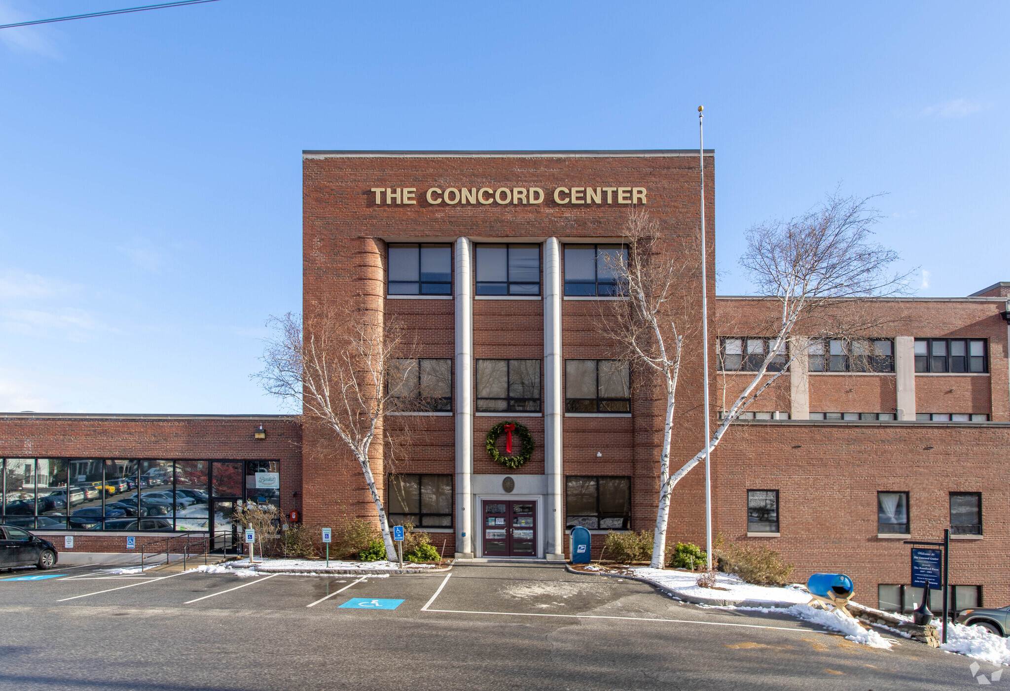 10 Ferry St, Concord, NH for lease Building Photo- Image 1 of 8